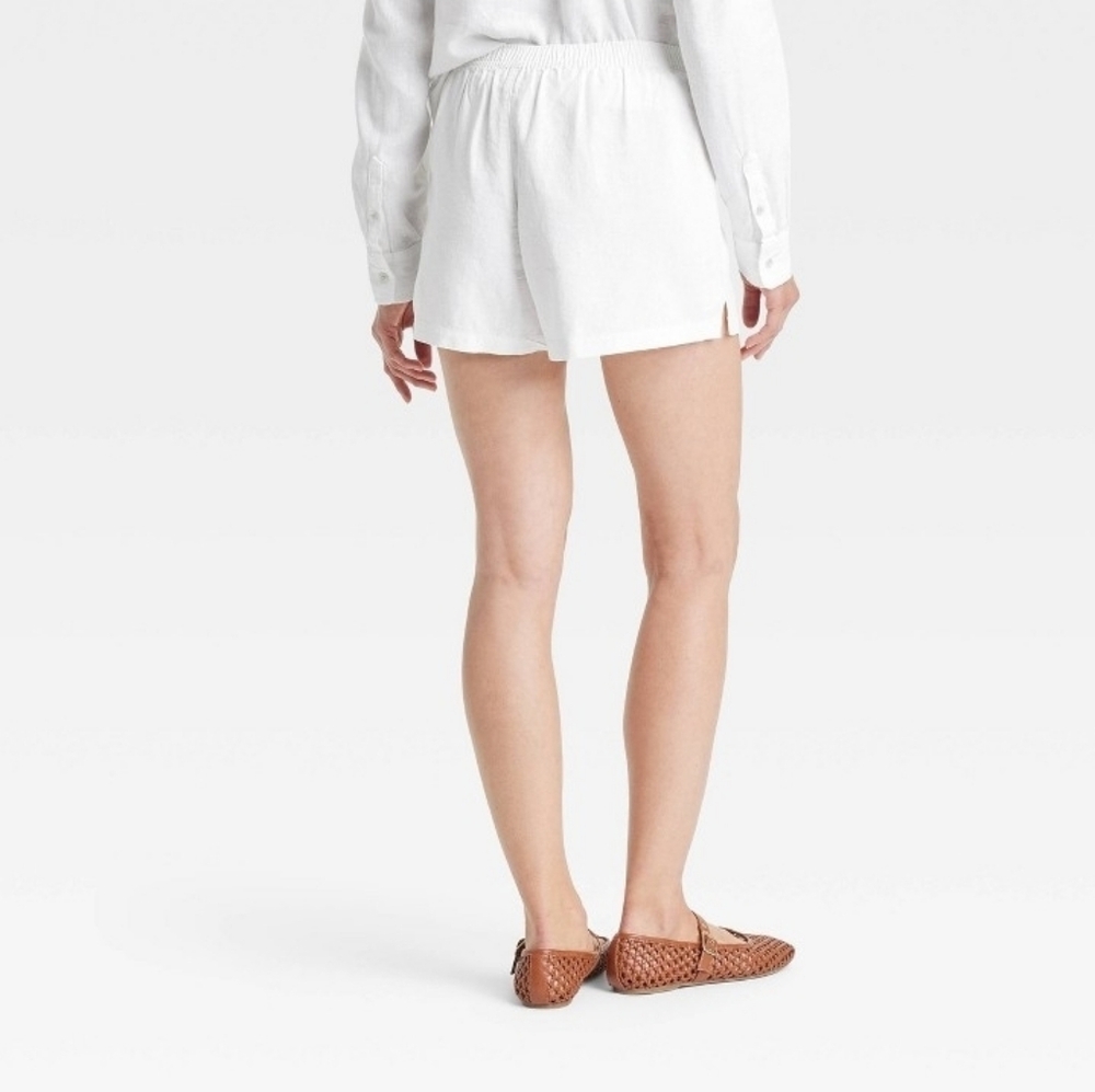 Universal Thread Women's Mid-Rise Linen Pull-On Shorts White Size M Waist 16 - Picture 2 of 5